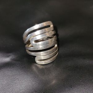 Silpada wave ring